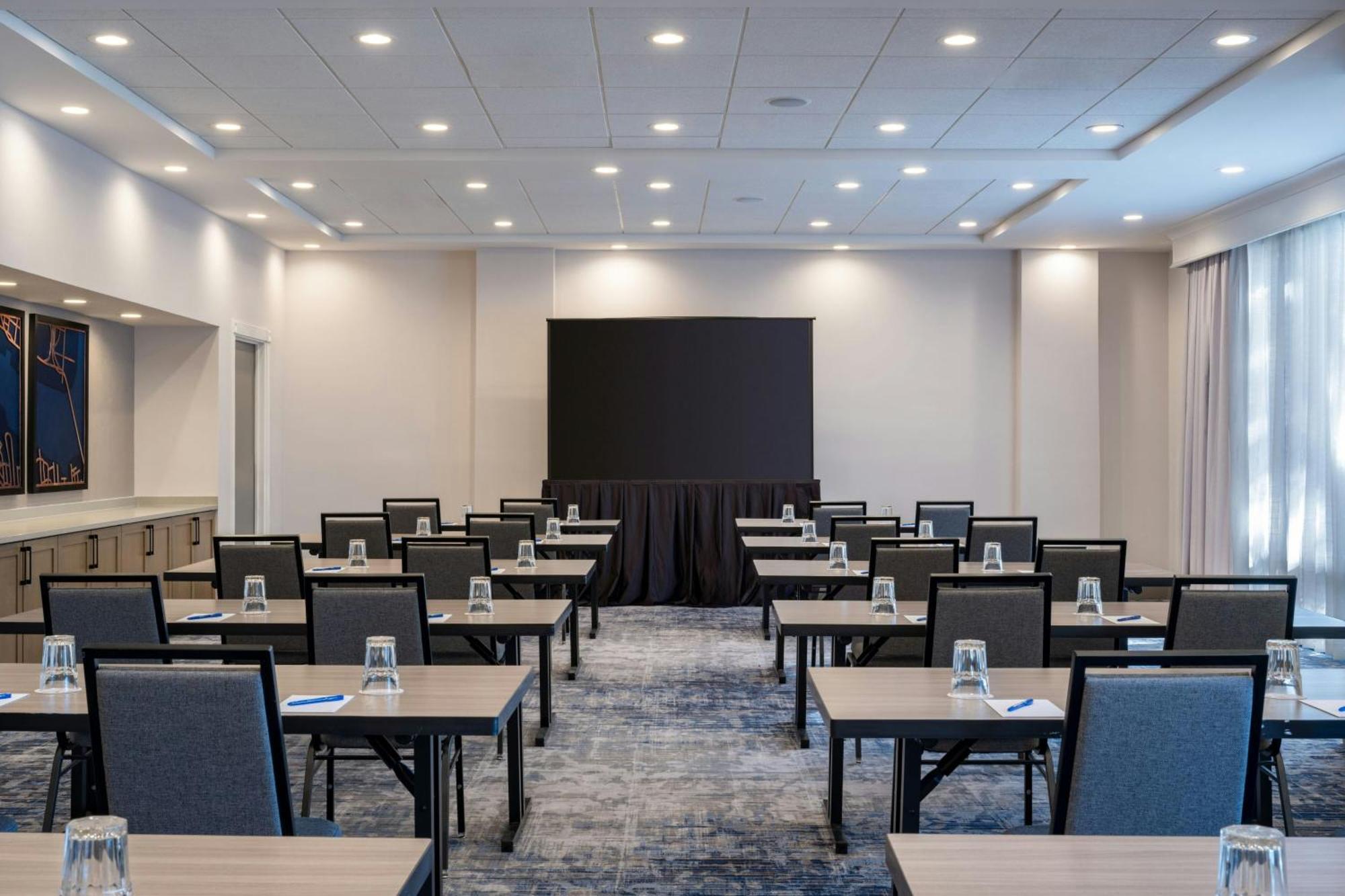 Western Premier Hotel 4*