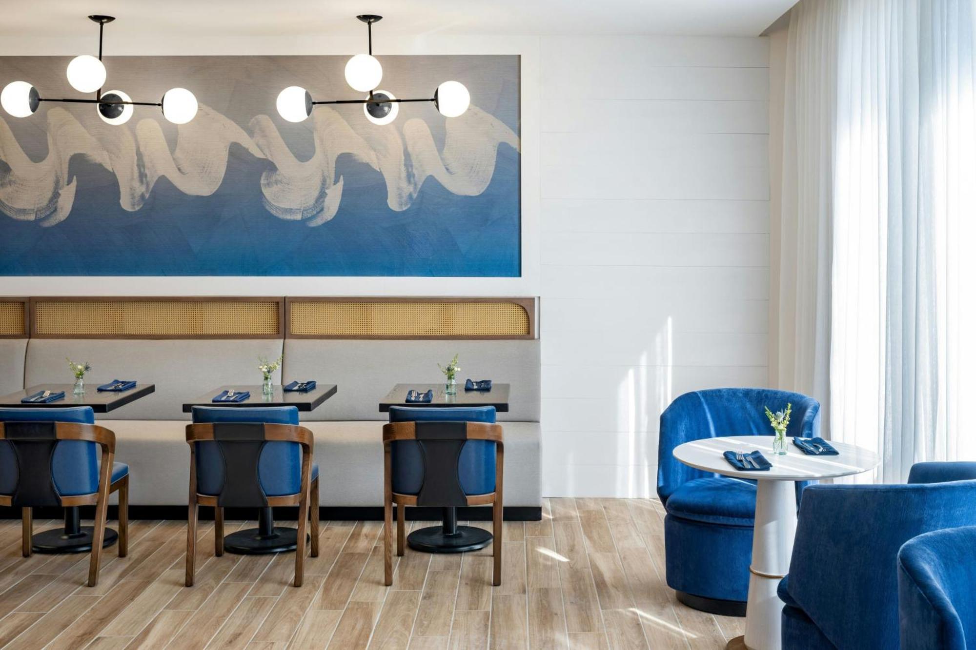 Hotel Delta By Marriott Deerwood